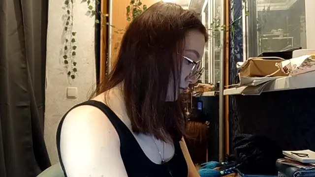 PhoebePalmer's cam snapshot