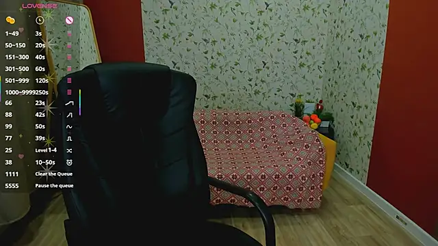 MiraBoom's cam snapshot