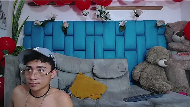 Hot_Boys_Latinos_X live sex cam