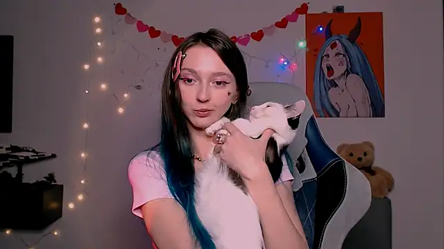 MermaidVibesTides's cam snapshot