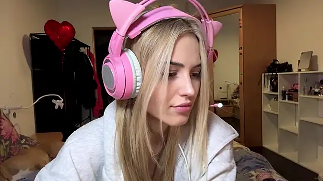 Evva_mayy's cam snapshot