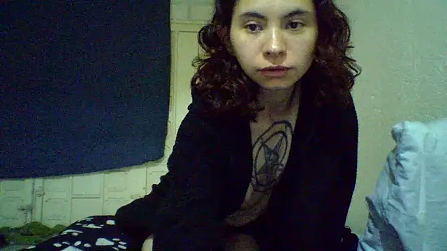 CELEna098rs707's cam snapshot