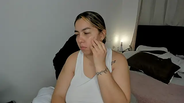 brithany_olson25 live sex cam