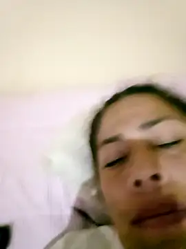 scarlett_bigboobs1's cam snapshot