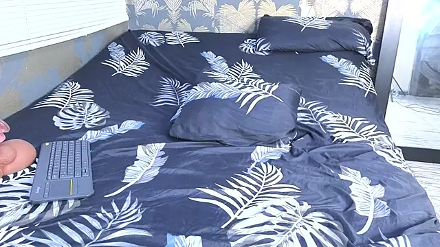 tatiana_big_ass_boobs's cam snapshot