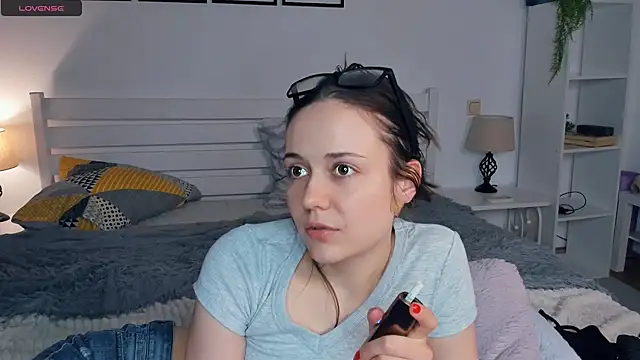 MalvinaTrafford live sex cam