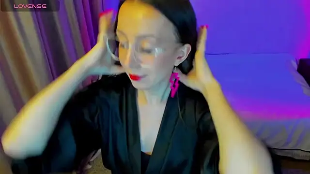 CurlySteph's cam snapshot