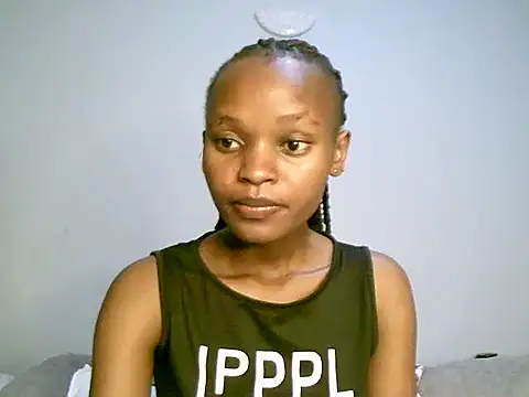 pretty_maja's cam snapshot