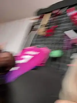 Steffi_Snowbunny live sex cam