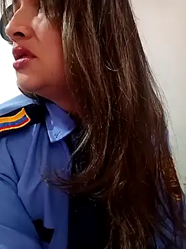 Alejandra_N live sex cam