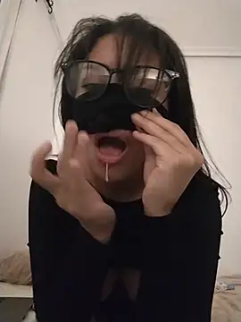 sarahvergen live sex cam