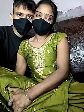 couplegk71 live sex cam