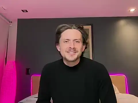 mcklister_kinky_feets's cam snapshot