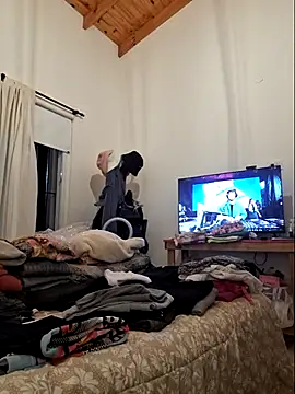 AbidingAuspices's cam snapshot