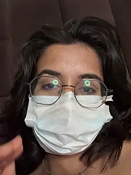 DominantDesiree live sex cam