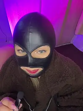 MasterAlexSlavekate's cam snapshot