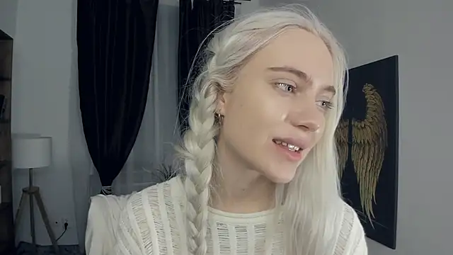 KristalCrowner live sex cam