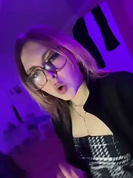 Milli-Kiss's cam snapshot