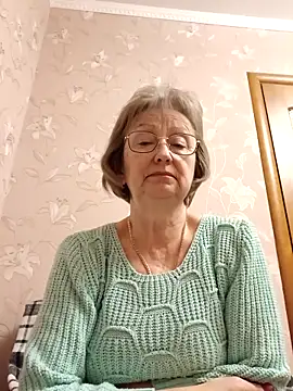 AlikaSwan5821's cam snapshot