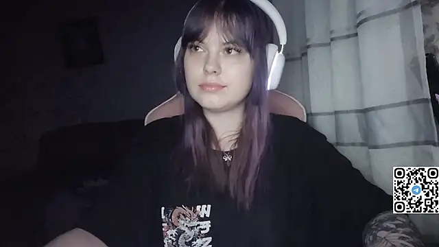 KristiBloom's cam snapshot