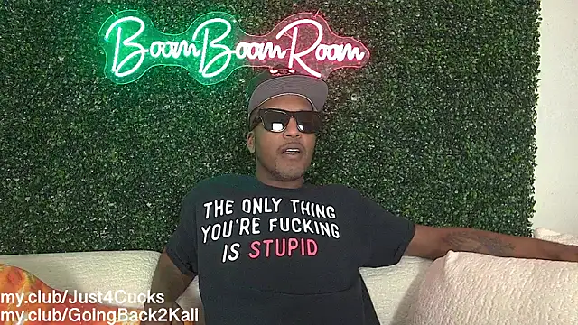 boomboomr00m's cam snapshot