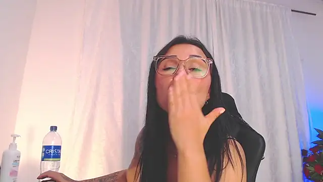 Natural_BIGASS_Nina's cam snapshot