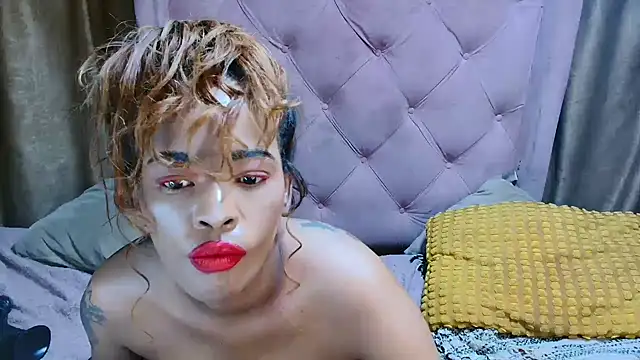 AFRICANGODDESSXXX's cam snapshot