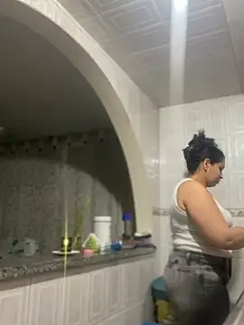 Carola-Ross live sex cam