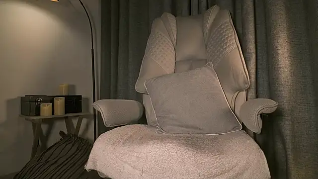 lianewhite live sex cam