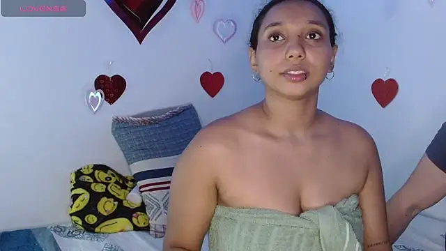 bryana_jones's cam snapshot