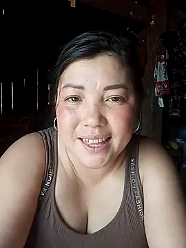 sary-hot2x's cam snapshot