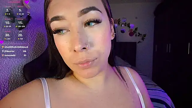 leahtemptation3 live sex cam