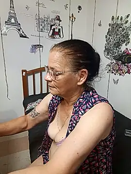 katrina_perez's cam snapshot