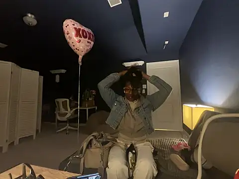 wynterheat live sex cam