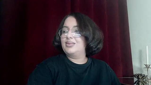 BustyAllyy's cam snapshot