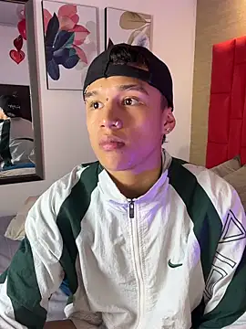 Dominik_Souza live sex cam