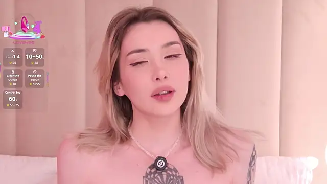 Nesolla live sex cam