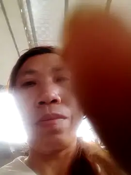 bella-la's cam snapshot