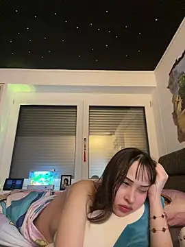 Just-Lilly live sex cam