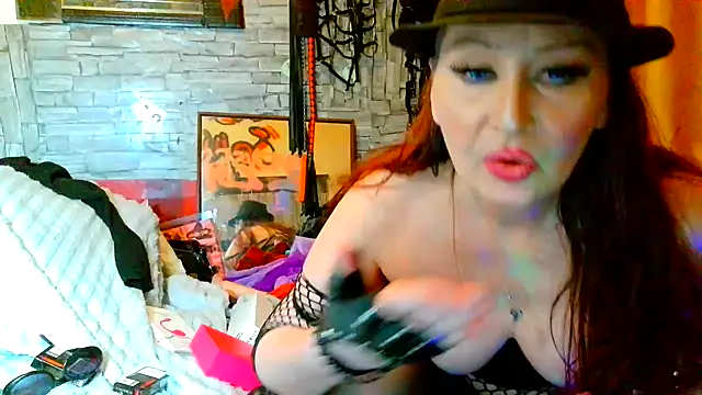 dominatrixredsonyja live sex cam