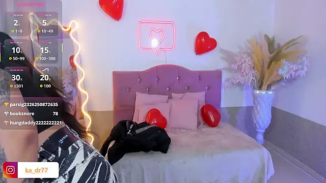 kendra_tay's cam snapshot