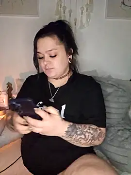 Saucy-Serenity's cam snapshot