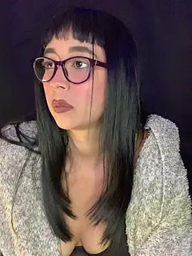 adara_muller_'s cam snapshot