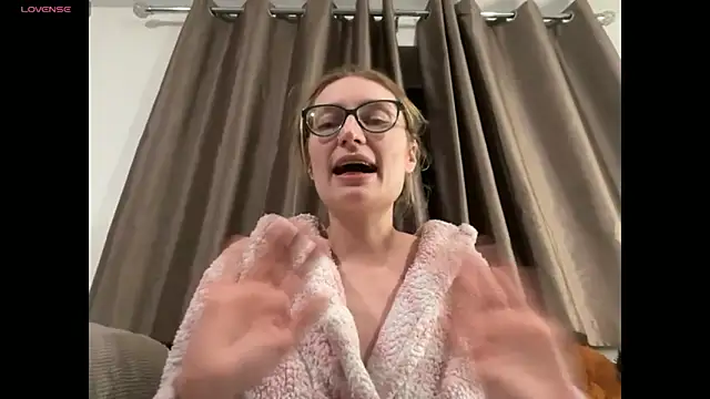 harleyblair's cam snapshot