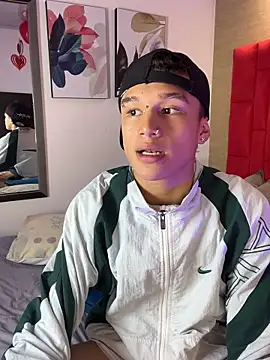 Dominik_Souza live sex cam