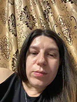 NadiraNoor live sex cam