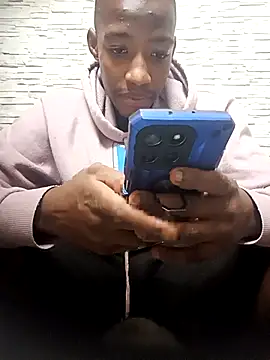 Cuteyuuboy2086 live sex cam