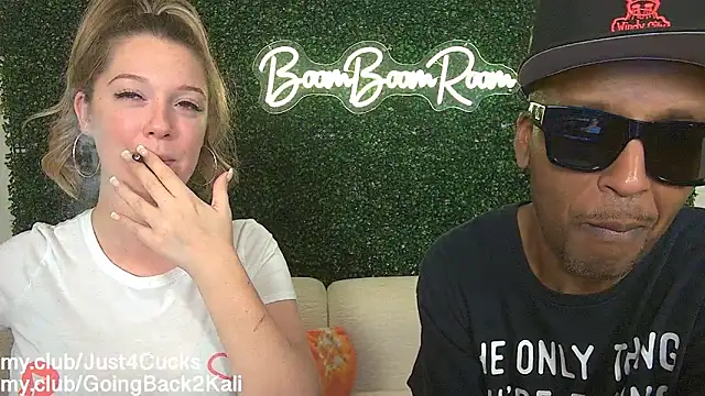 boomboomr00m live sex cam