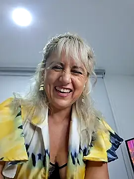 almaluna7 live sex cam