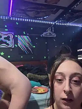 NovaLove2002 live sex cam